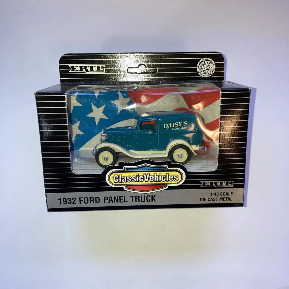 Ertl Classics '32 Ford Panel Delivery Daisy's Floral Gifts 1932 Truck 1/43 Scale